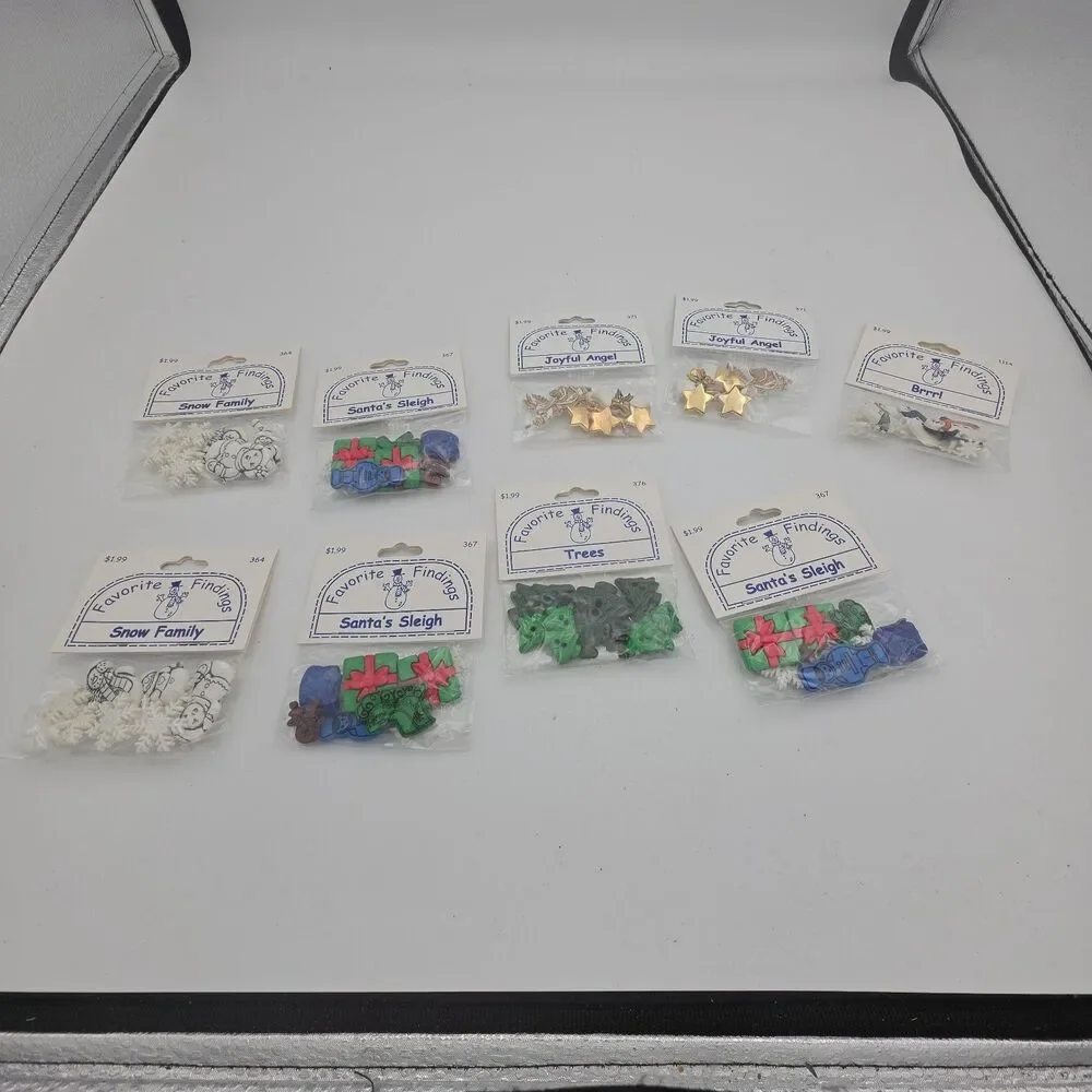 Favorite Findings Christmas Buttons Lot of 9 Packs Santa Snowman Angel Trees New